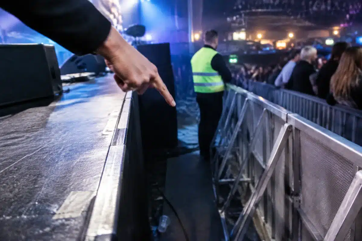 Turnstile-Auftritt abgebrochen: Brendan Yates beendet Show und schockt Fans